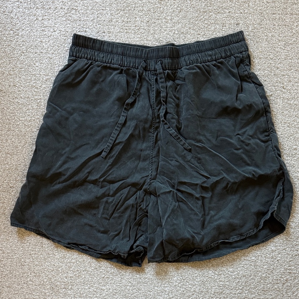 Lululemon Grey Shorts